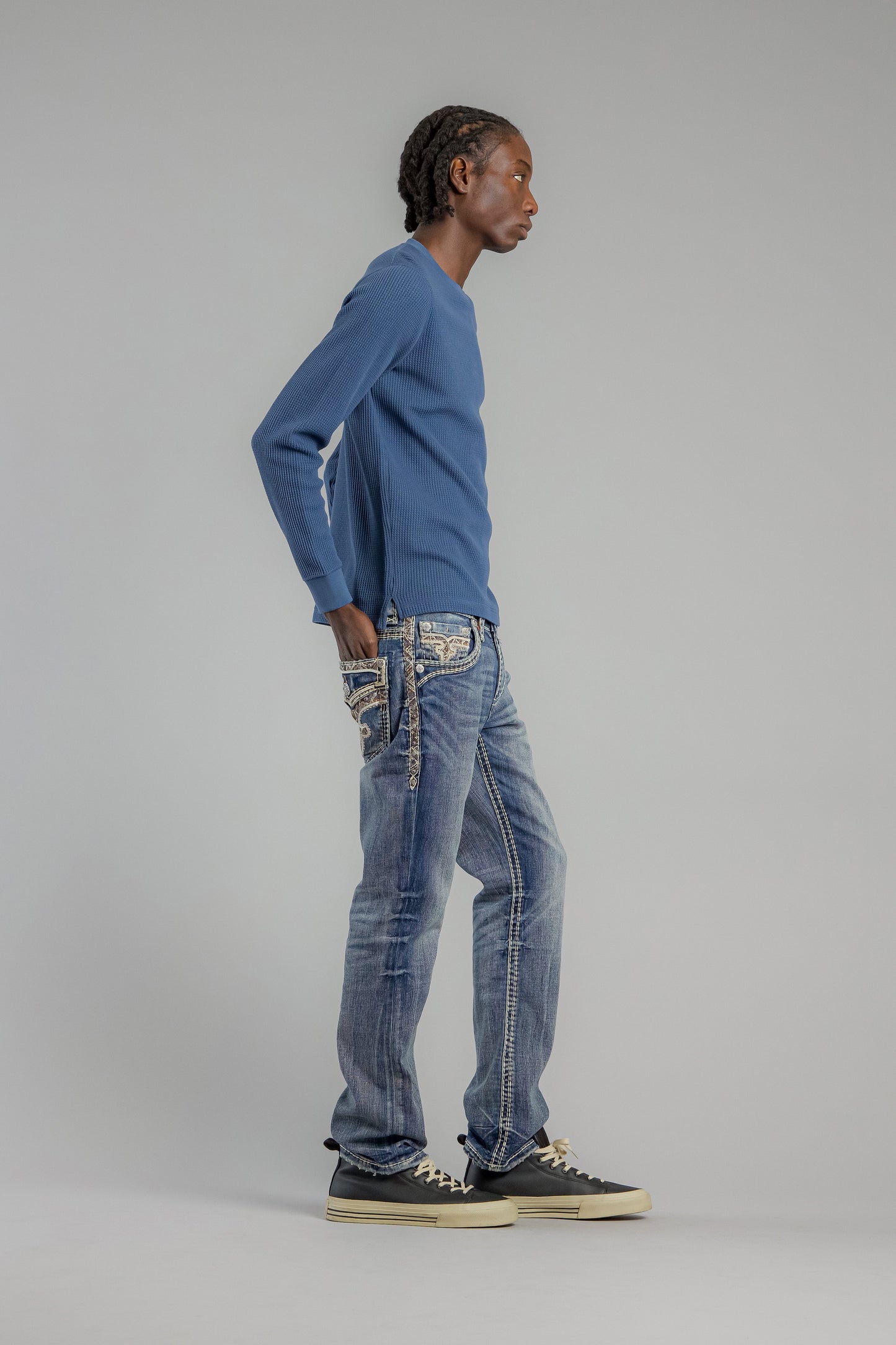 Brayen Straight Jeans in Dark Blue