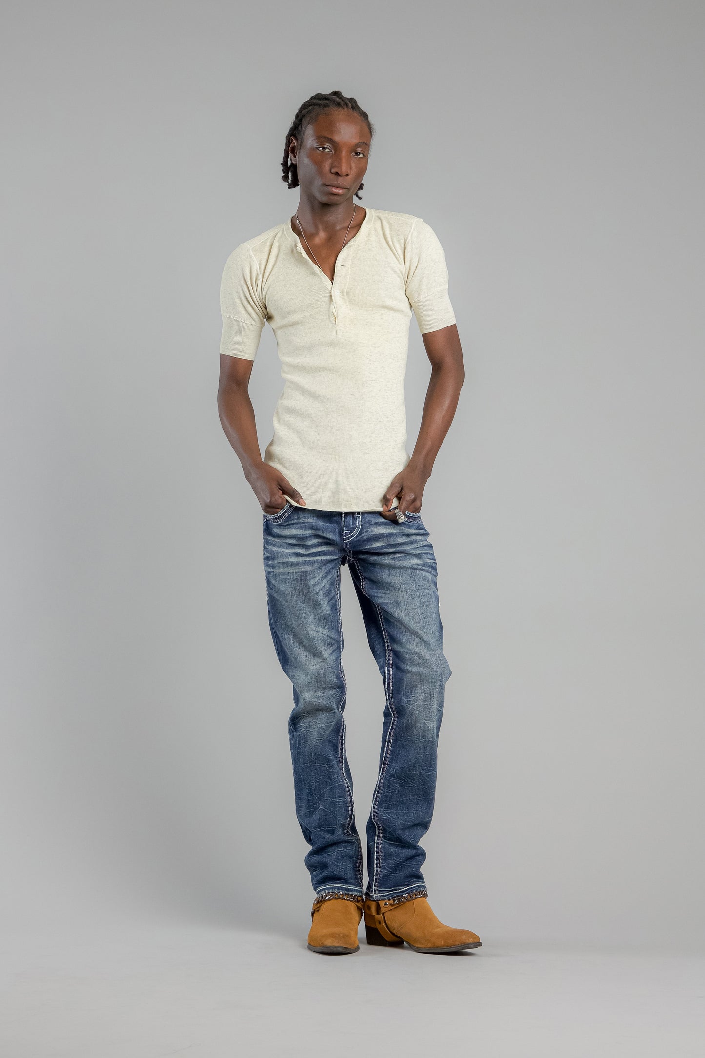 Miguel Straight Jeans in Medium Blue