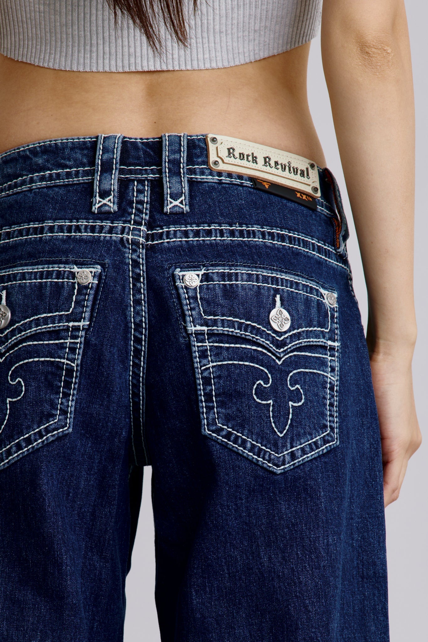 Lana Low-Rise Baggy Jeans