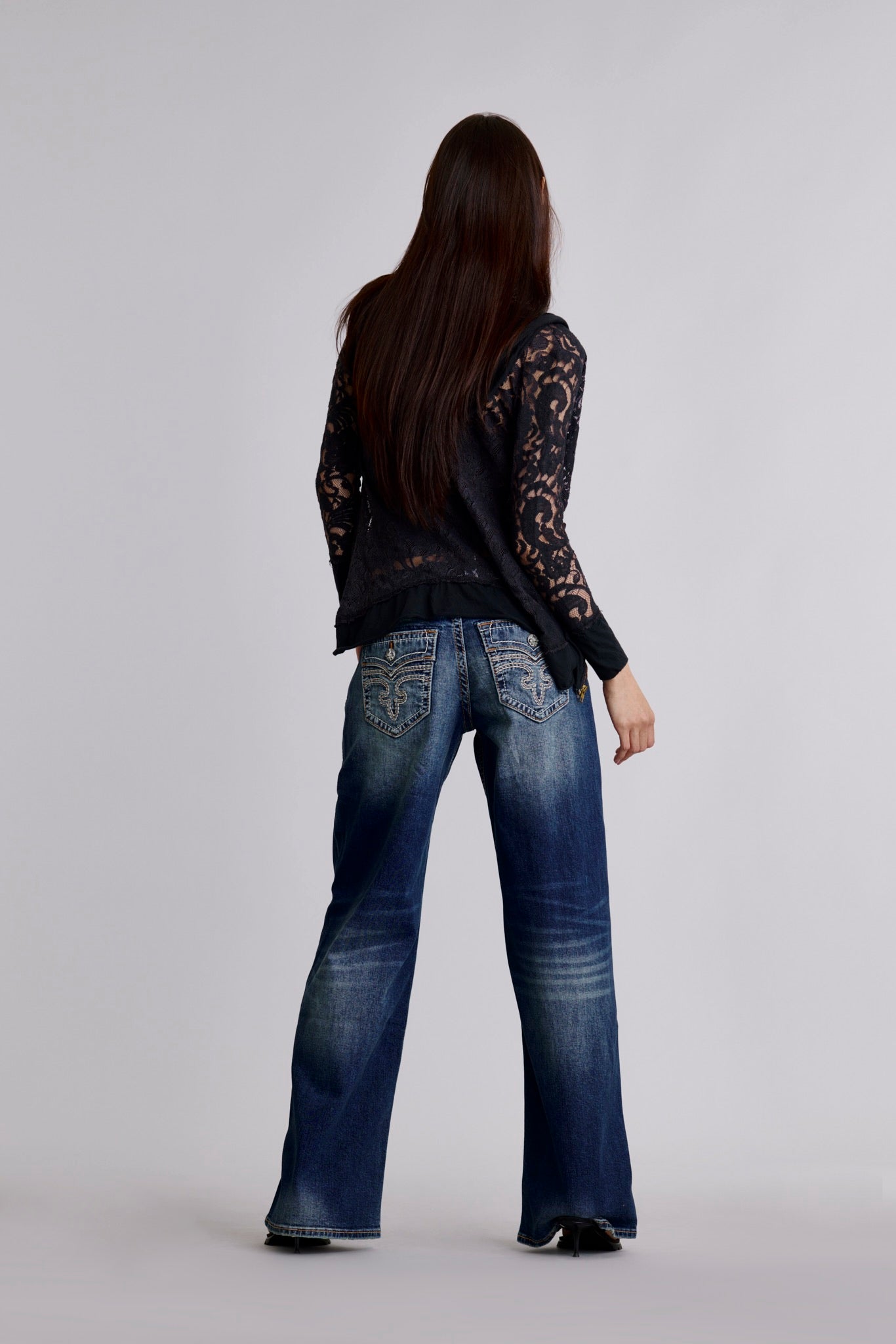 Titania Low-Rise Baggy Jeans in Dark Wash