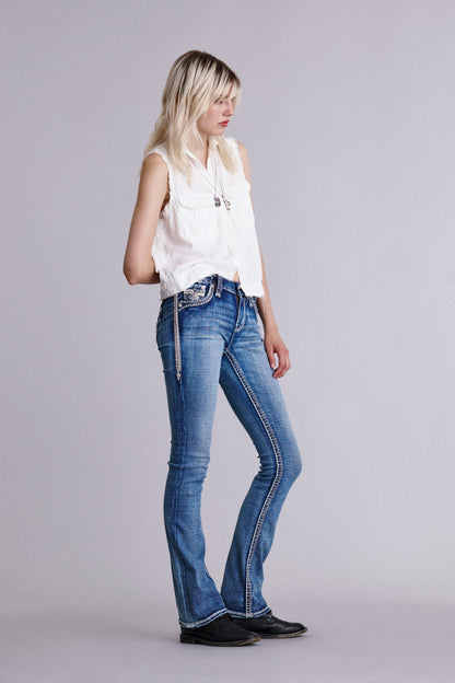 Ailani Bootcut Jeans in Medium Wash
