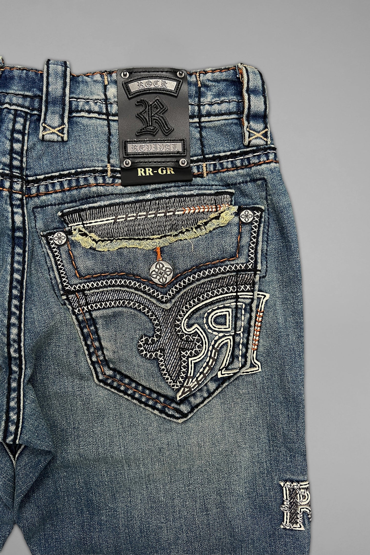 Vinton Straight Jeans in Medium Blue - GR Collection