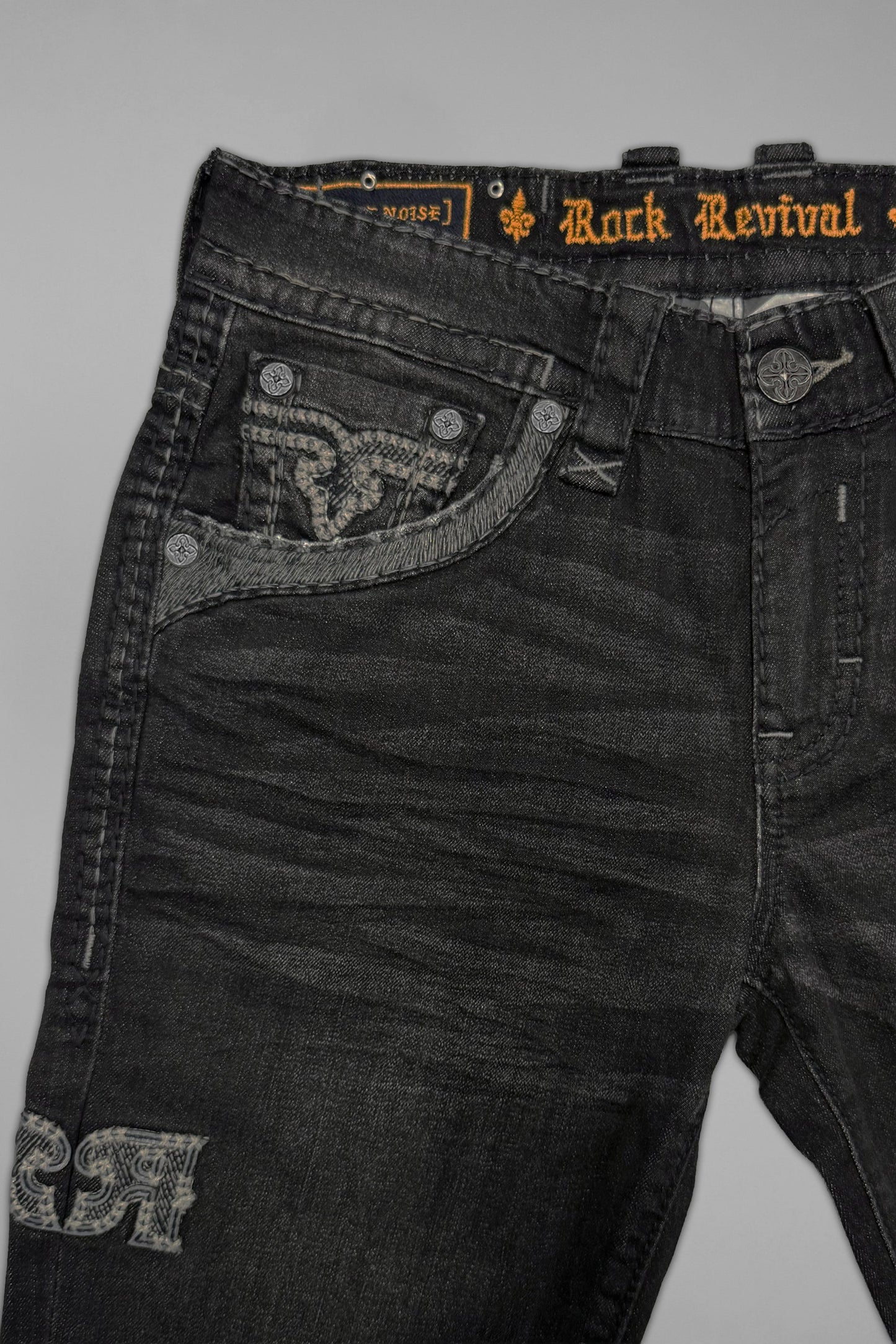 Vinton Straight Jeans in Gray Wash - GR Collection