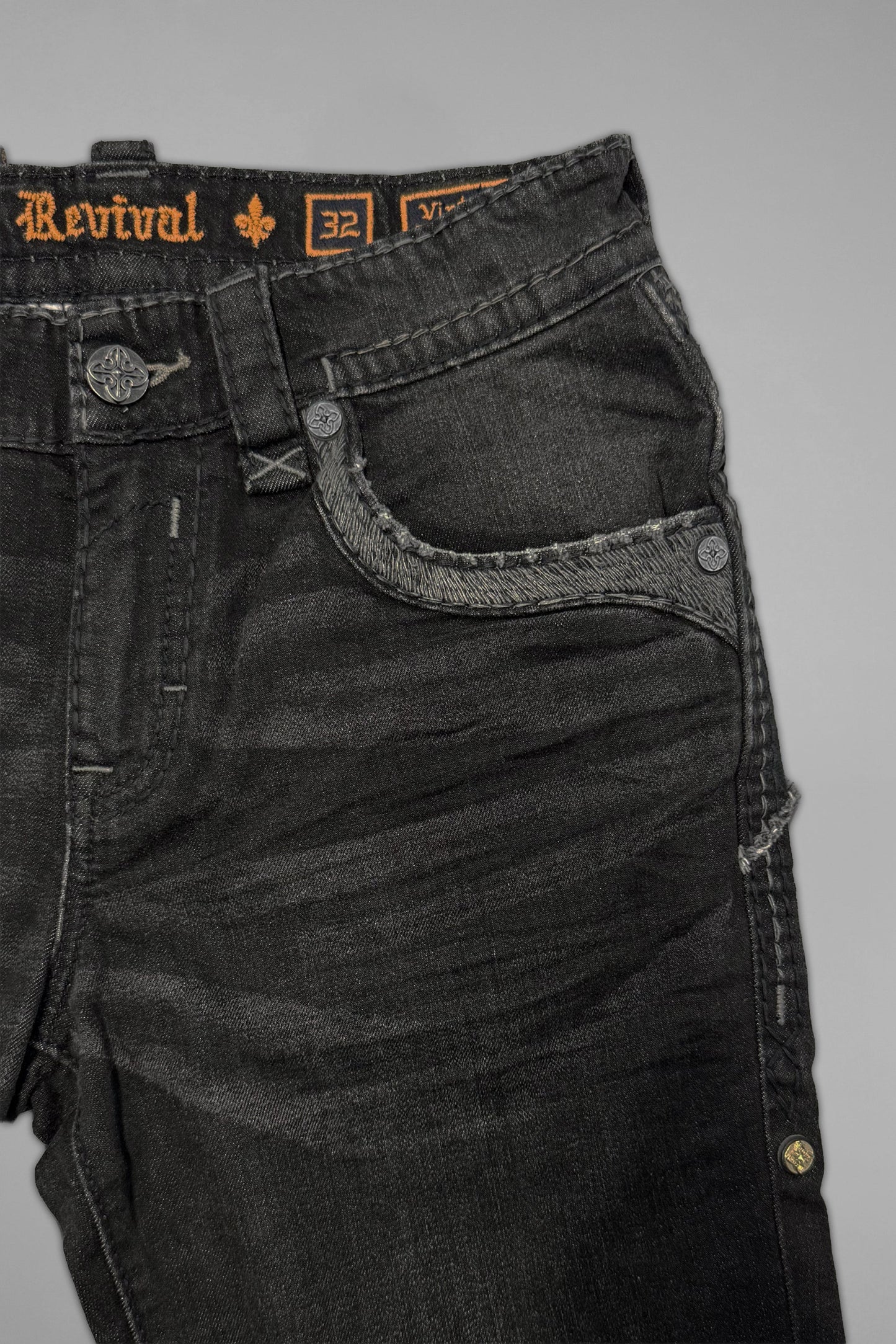Vinton Straight Jeans in Gray Wash - GR Collection