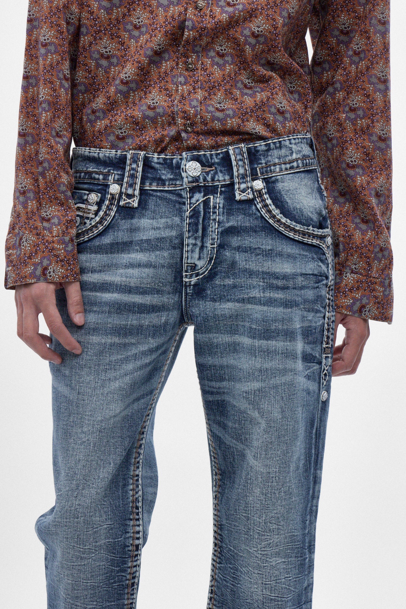 Zayn Bootcut Jeans in Medium Blue